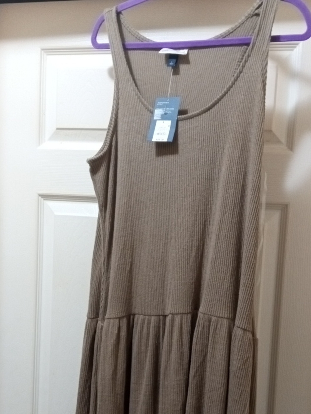 Crew or V-Neck Ribbed Sweater Label - Picture 3 of 7